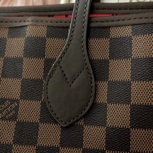 Beautiful Designer Inspired Brown Checkered Tote Bag 💼 - Picture 5 of 12